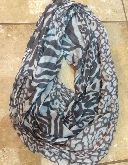 Express Animal Print Infinity Scarf - Picture 1 of 3